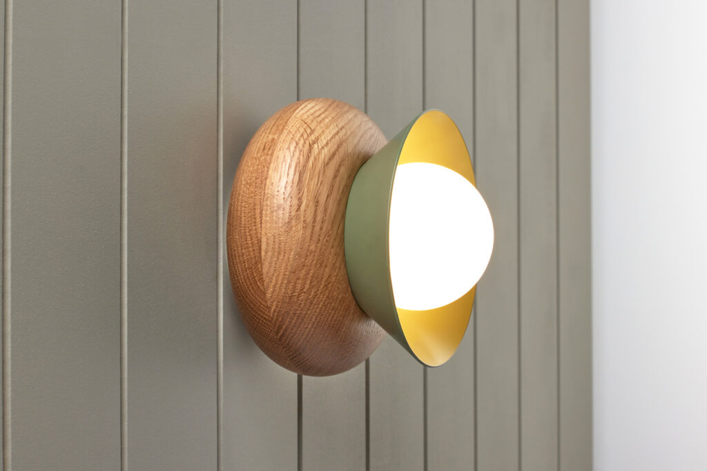Sibling sconce by Fluxwood