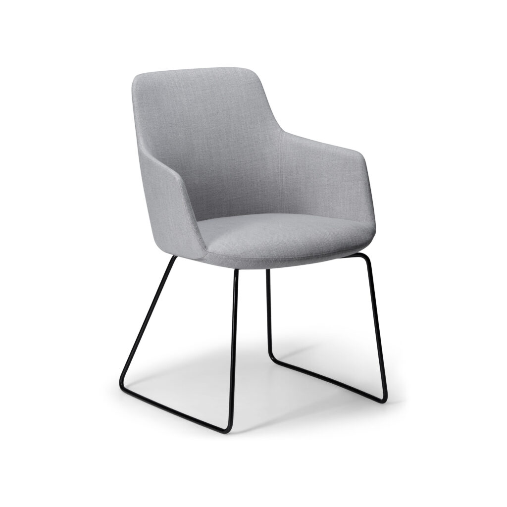Saba armchair by Advanta