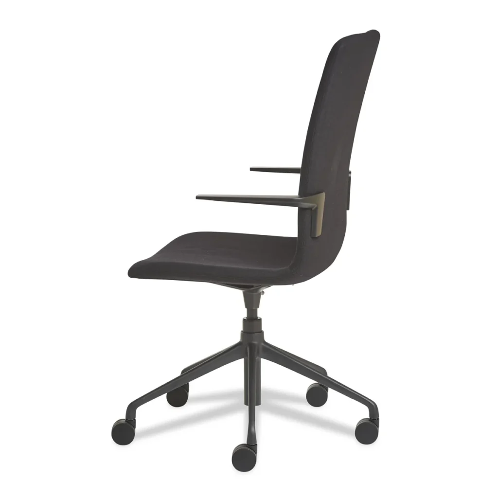 Kona exec chair by Union